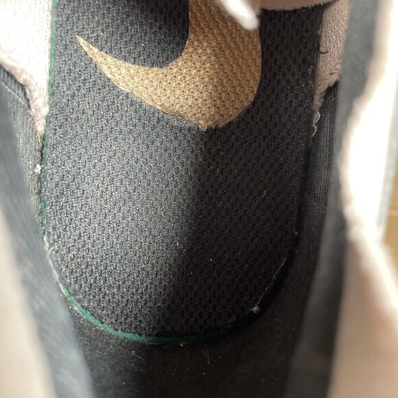 Nike Womens Sz 9.5 Zoom Gravity BQ3203-006 Pink Gray Running Shoes Sneakers - Picture 7 of 10